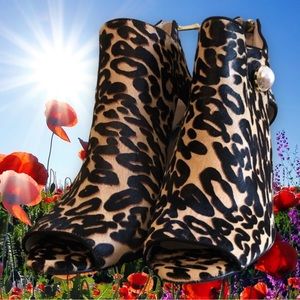 Louise et Cie Feroce Leopard Print Size 8 1/2